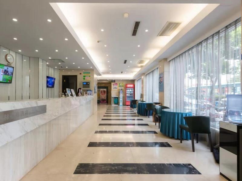 Greentree Inn Jiangsu Changzhou Dinosaur Park Global Harbor Express Hotel מראה חיצוני תמונה